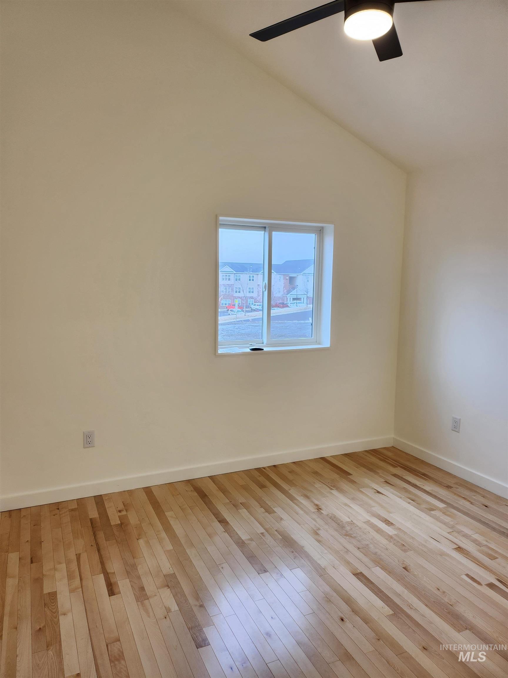 430 E Palouse River Dr. Property Photo 25