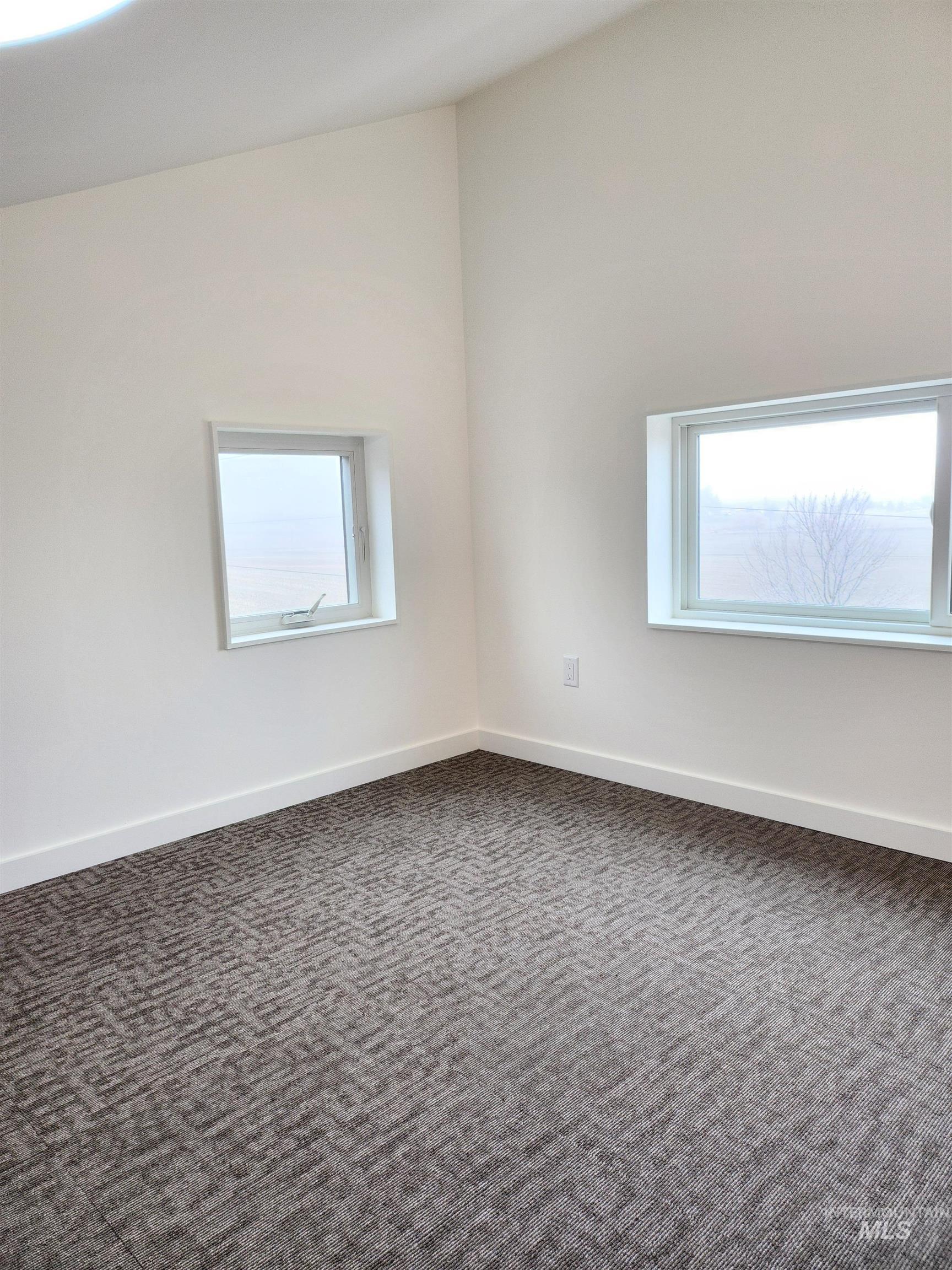 430 E Palouse River Dr. Property Photo 29