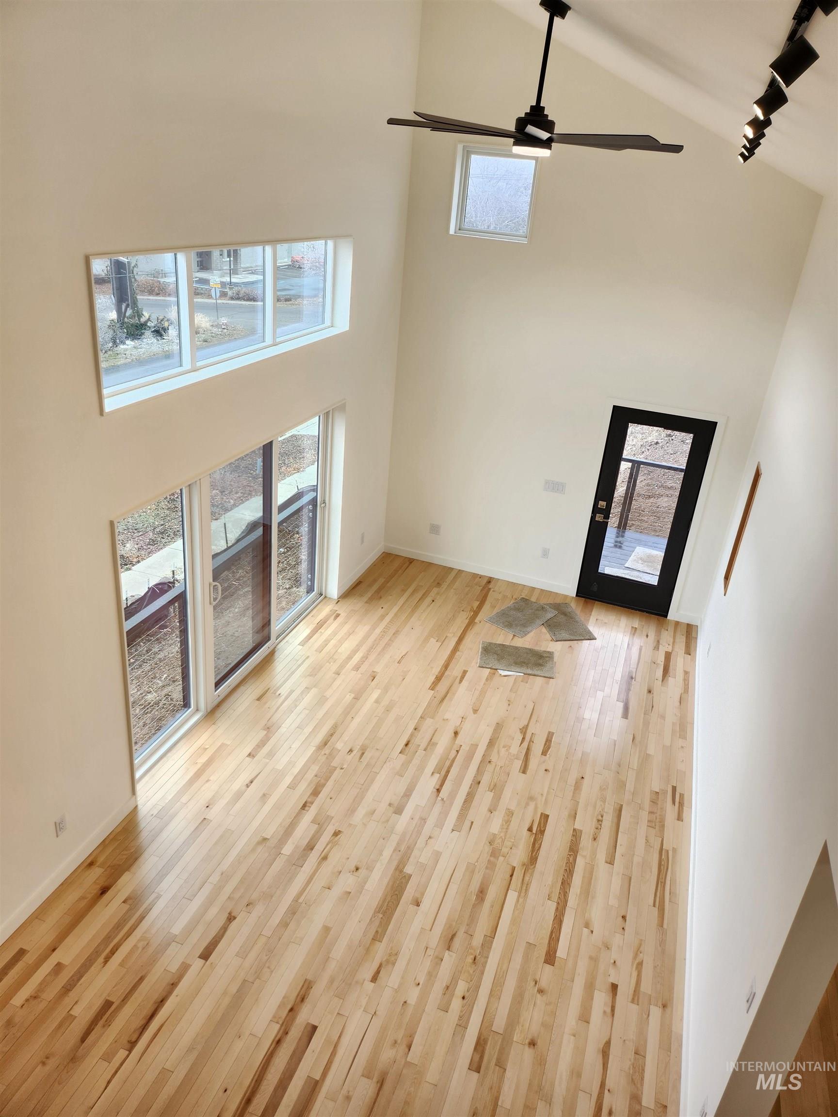 430 E Palouse River Dr. Property Photo 32