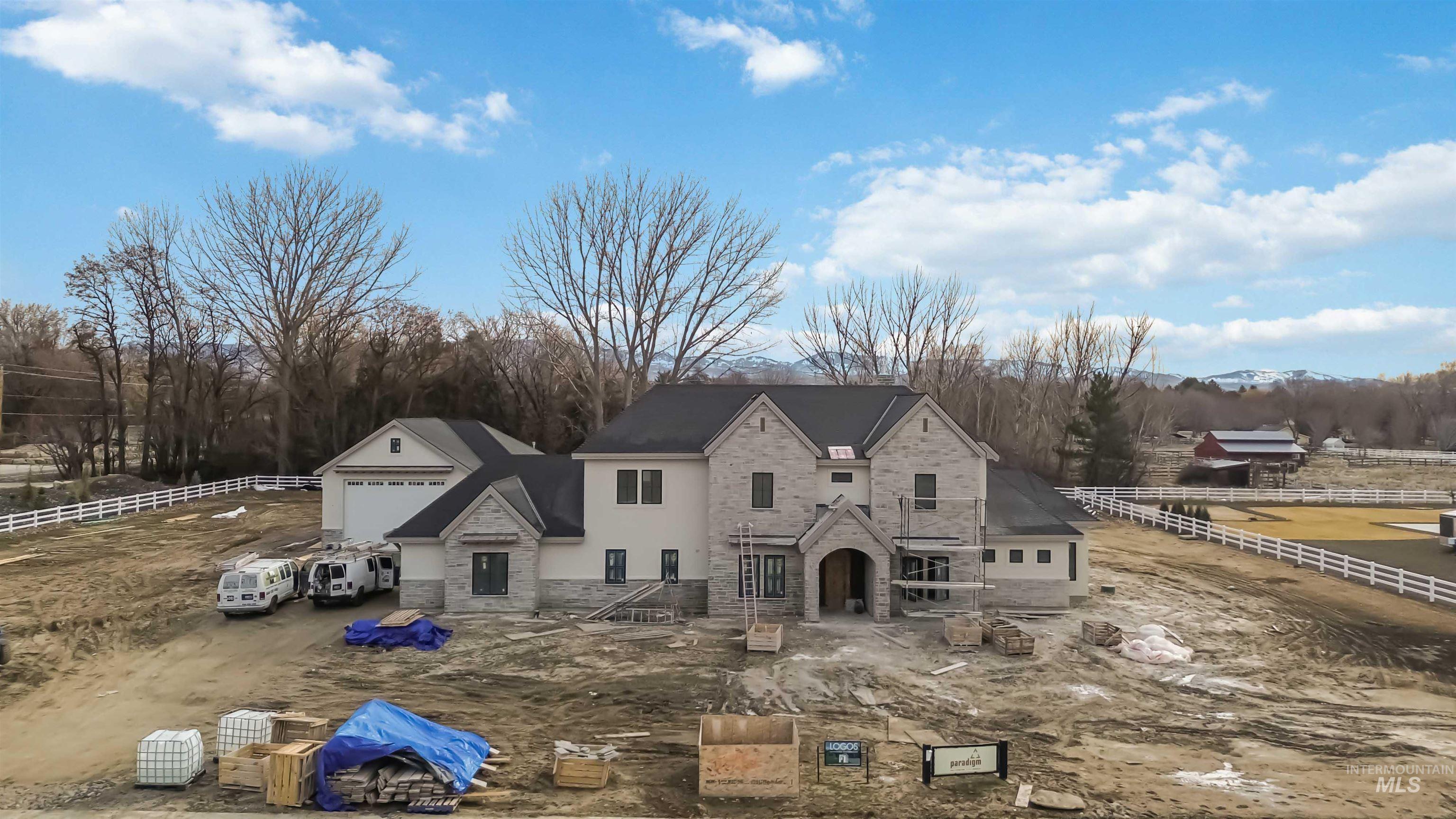 Pescara Estates Real Estate Listings Main Image