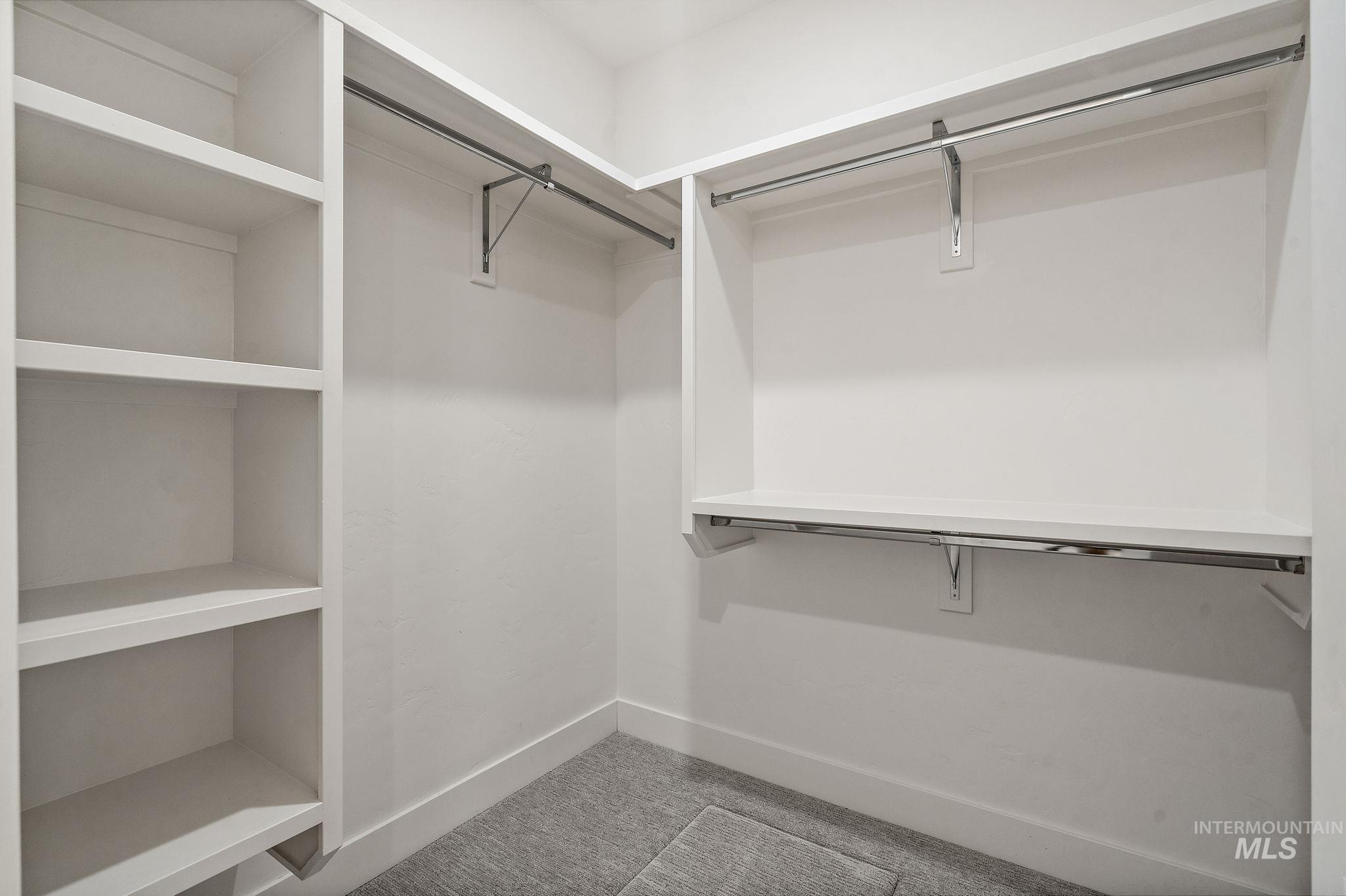 1792 N Black Elm Ln Property Photo 23
