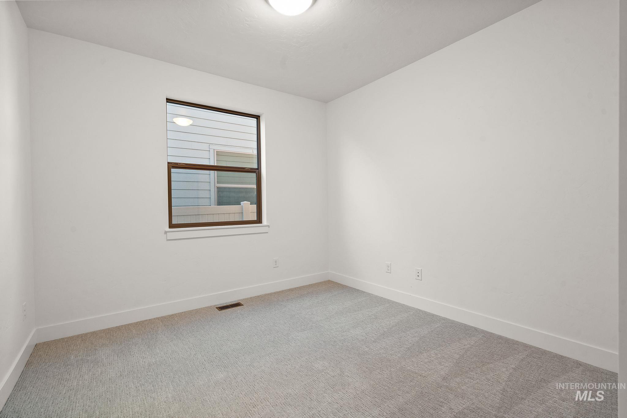 1792 N Black Elm Ln Property Photo 30