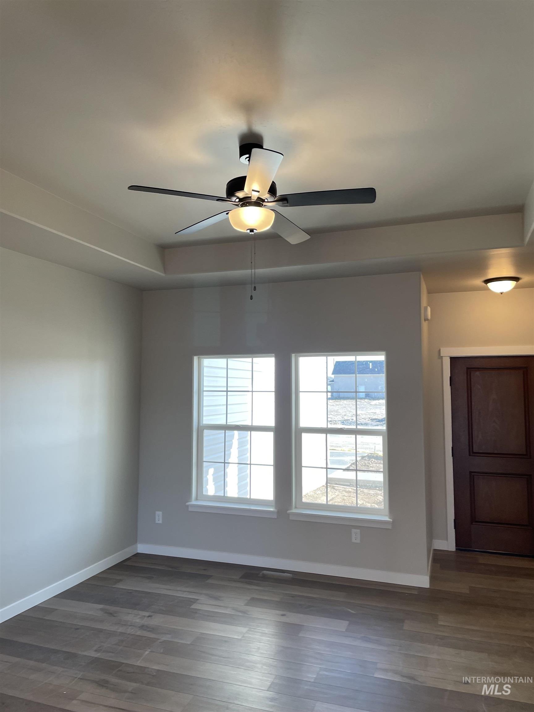 1284 Sunnybrook Ave Property Photo 4
