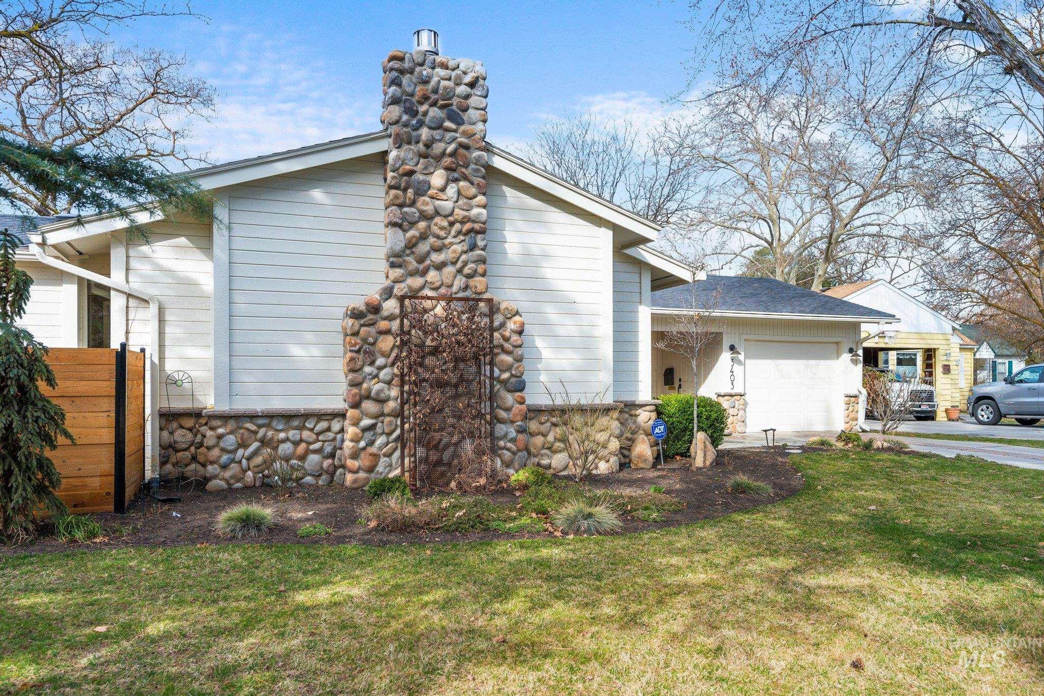3403 W Meadow Dr Property Photo 31