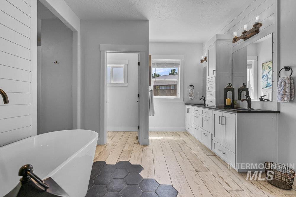 13855 Riverside Rd Property Photo 33