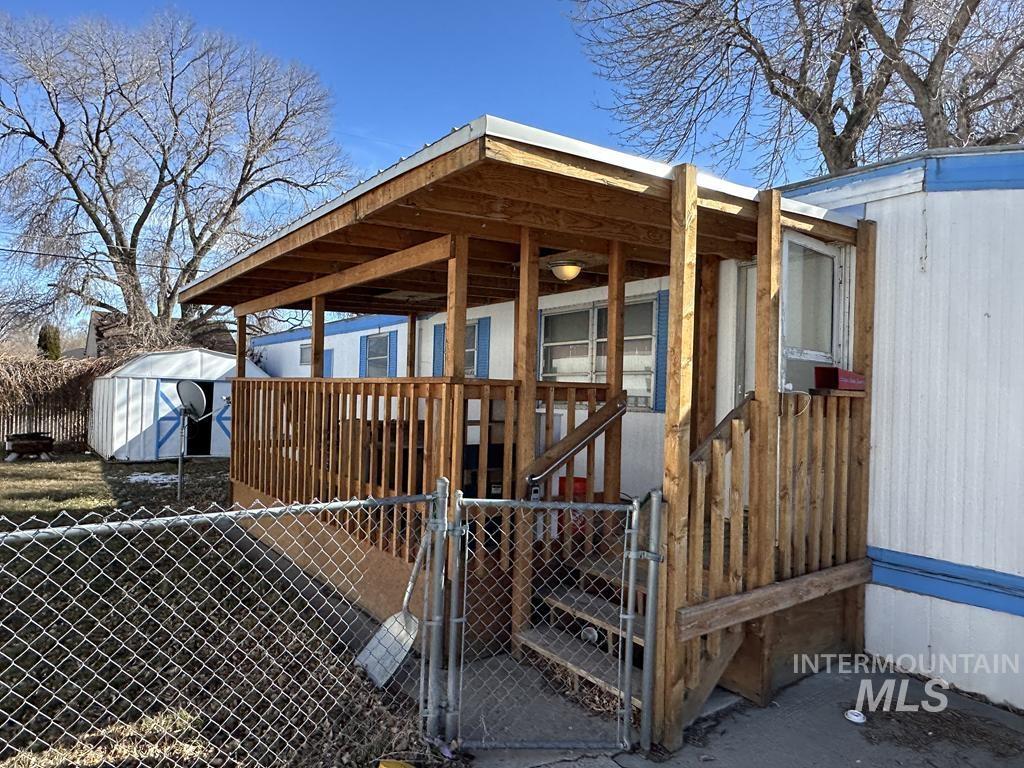 760 W Alameda Road Property Photo