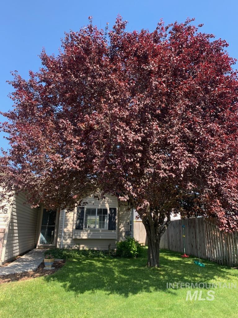 3208 Ivy Ct. Property Photo 3