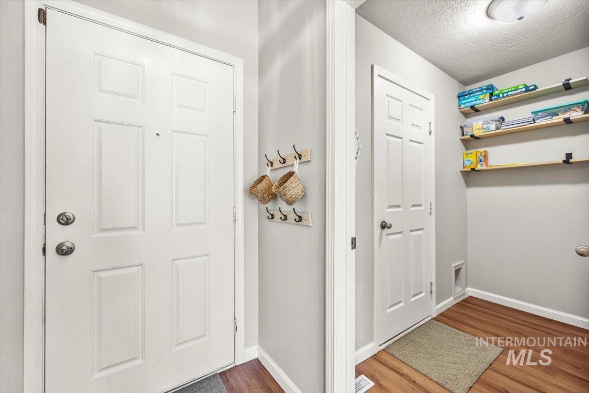 3208 Ivy Ct. Property Photo 29
