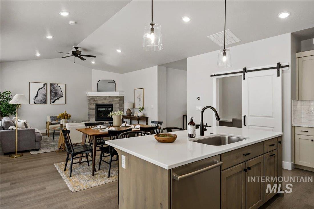 3345 N Sirocco Avenue Property Photo 1