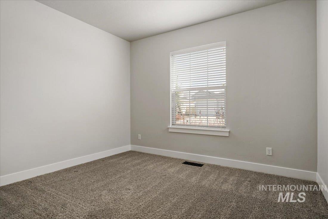 3345 N Sirocco Avenue Property Photo 26