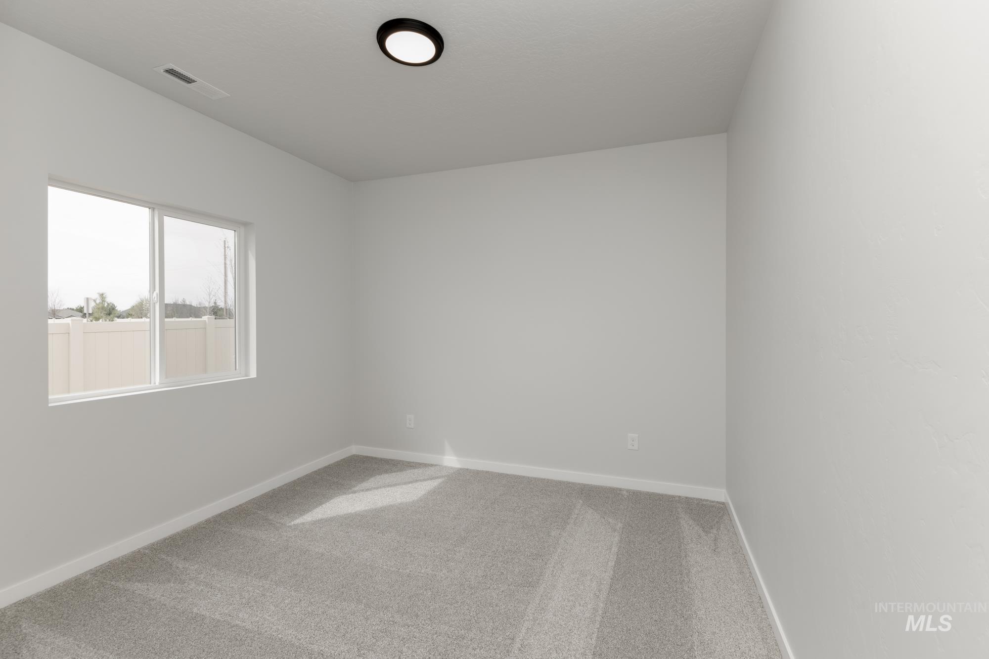 5221 S Danforth Ave Property Photo 18