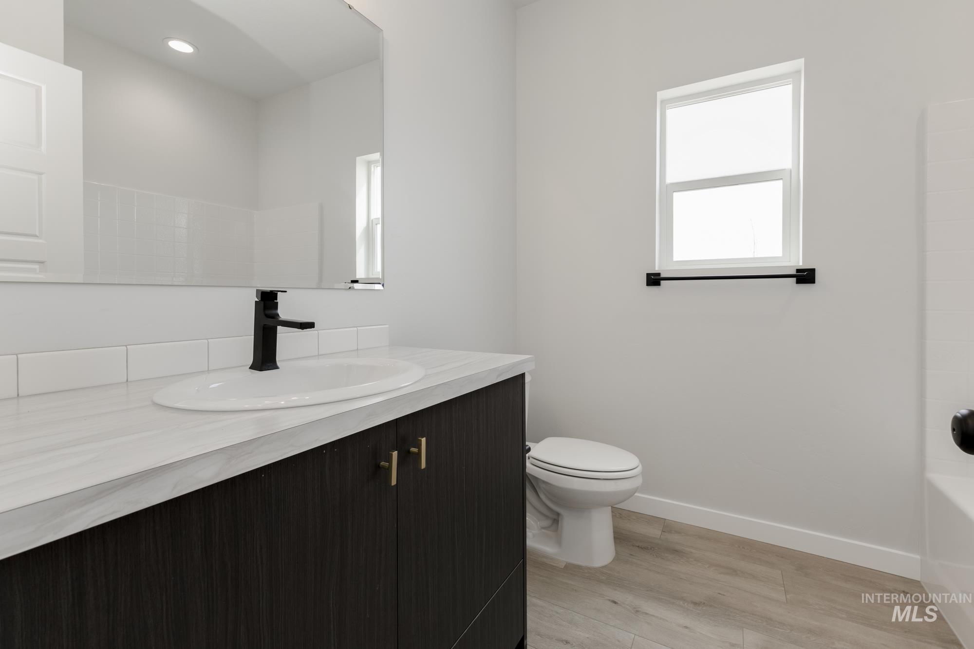 5221 S Danforth Ave Property Photo 20