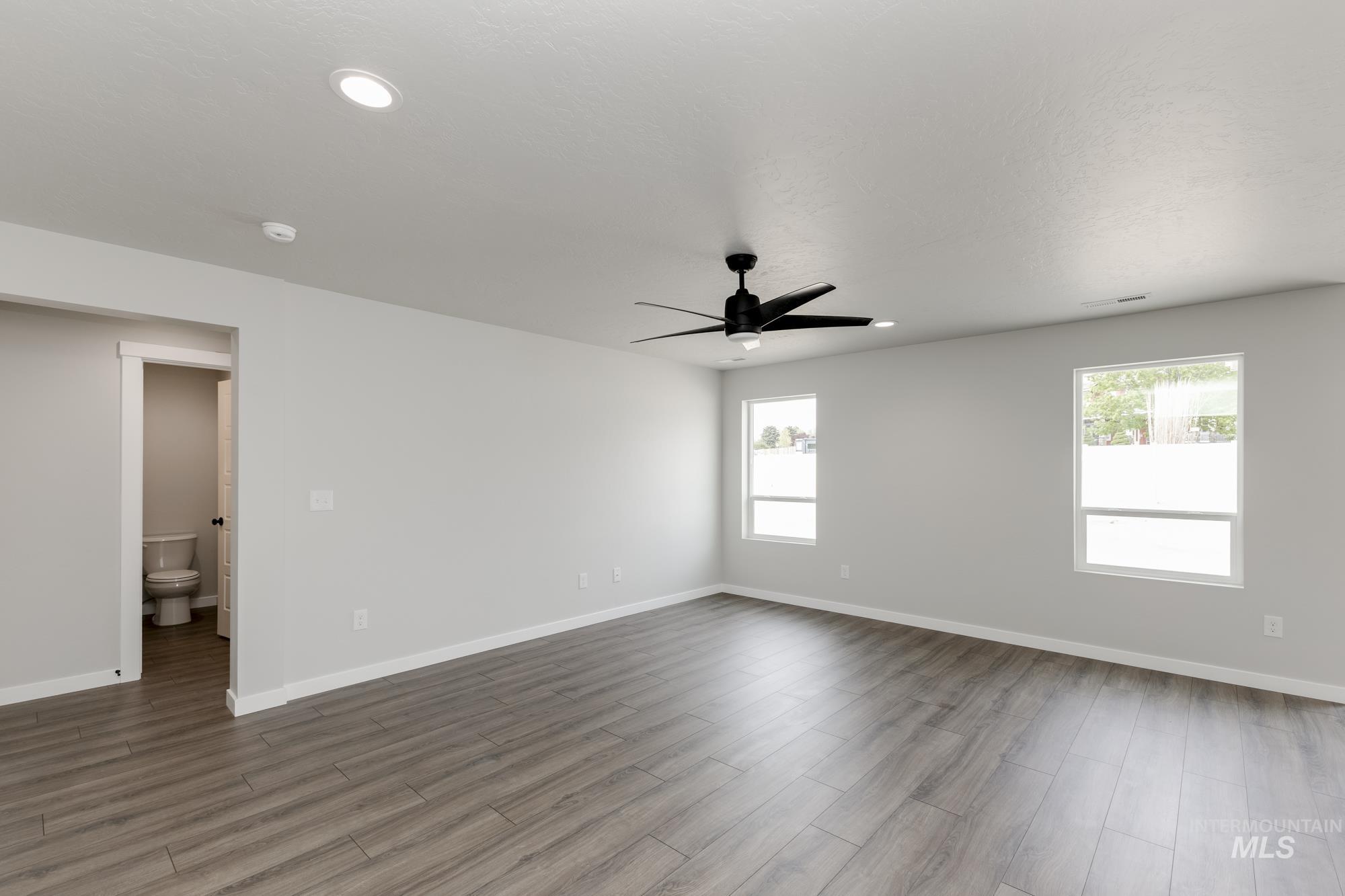 818 E Perjue Basin Dr Property Photo 7
