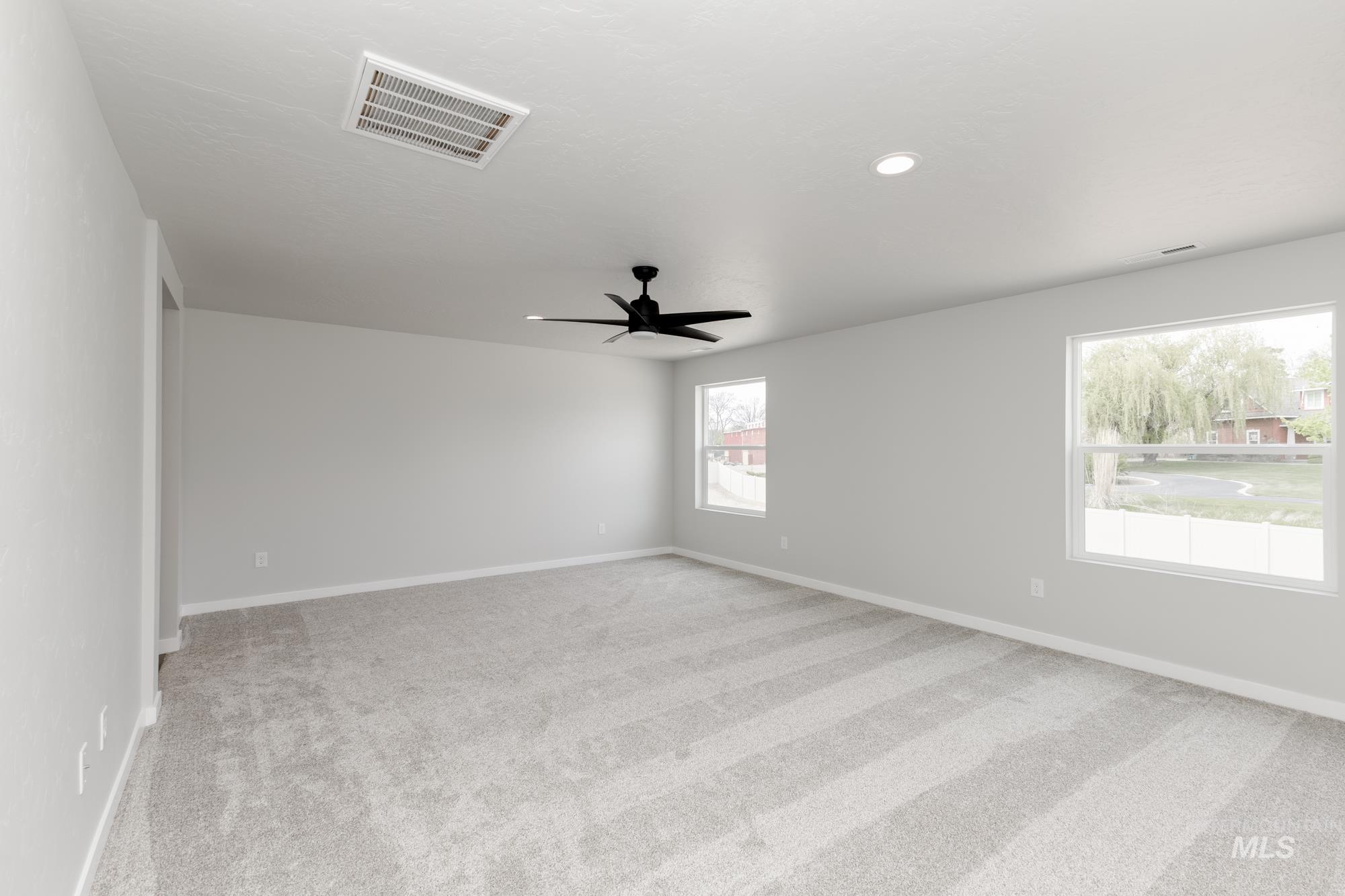 818 E Perjue Basin Dr Property Photo 23