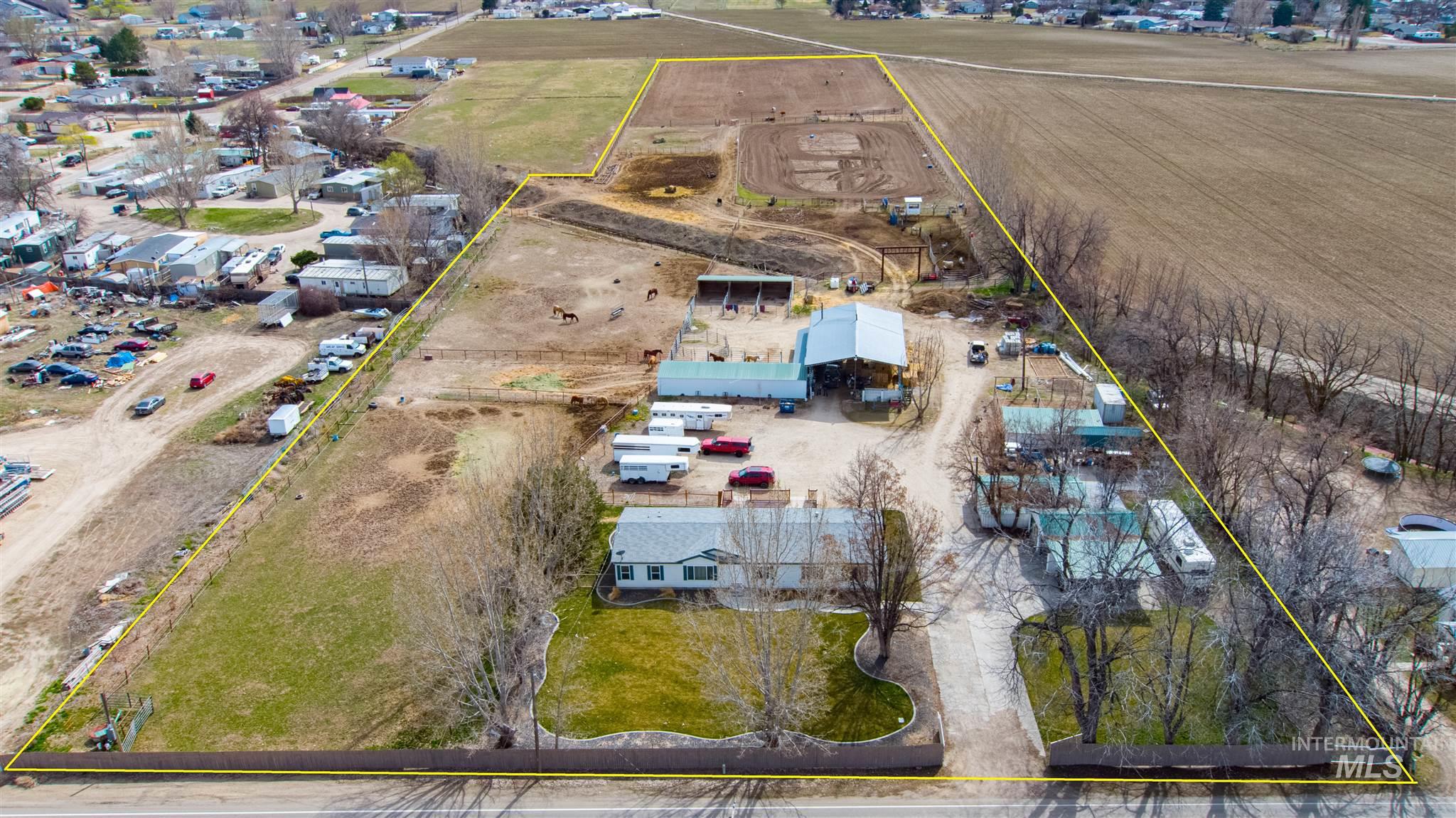 5712 Homedale Property Photo