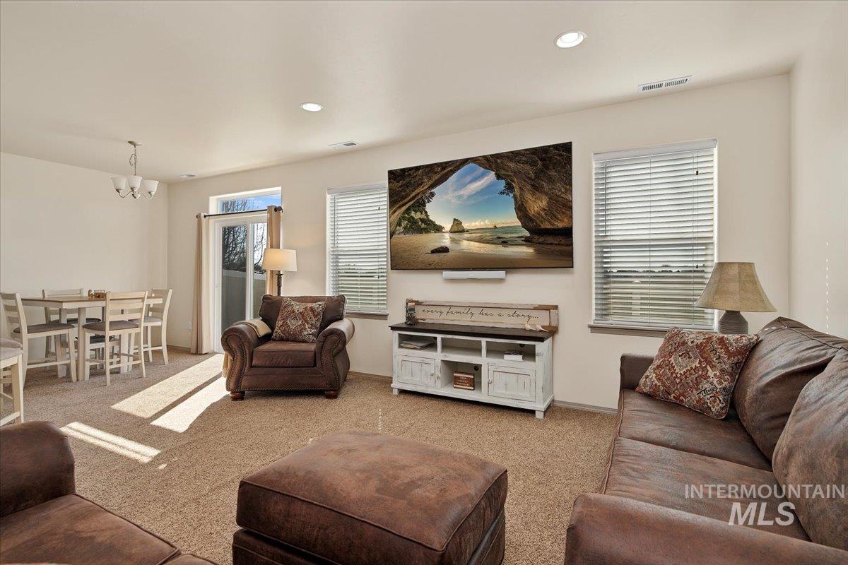 3865 S Windy Ridge Dr Property Photo 10