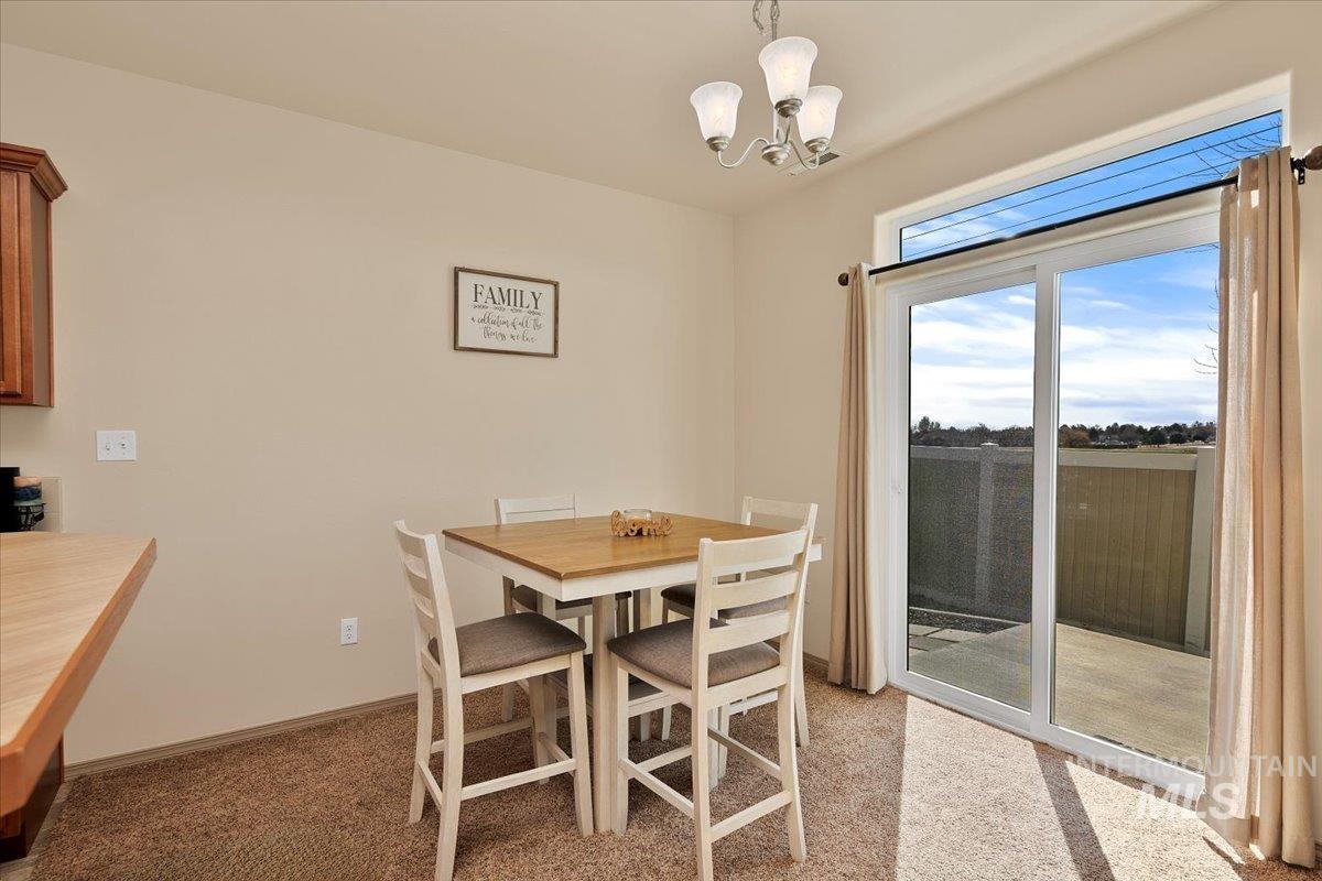 3865 S Windy Ridge Dr Property Photo 14