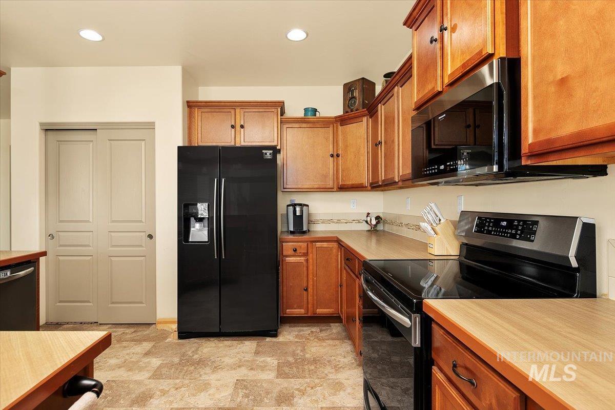 3865 S Windy Ridge Dr Property Photo 15