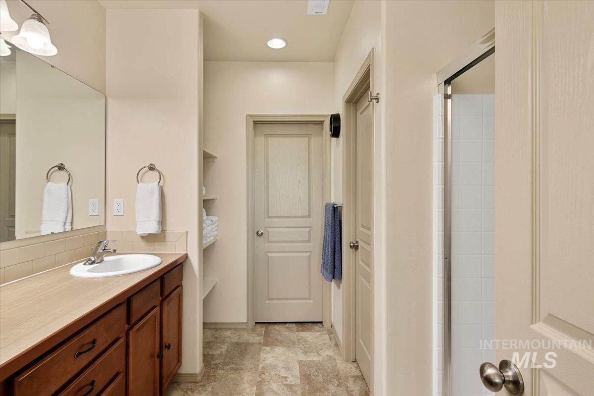 3865 S Windy Ridge Dr Property Photo 23