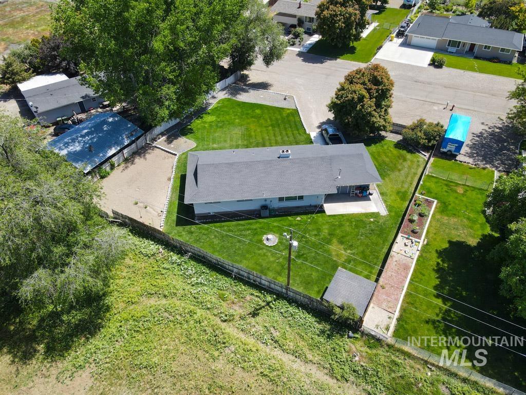 1029 Lucky Lane Property Photo 2