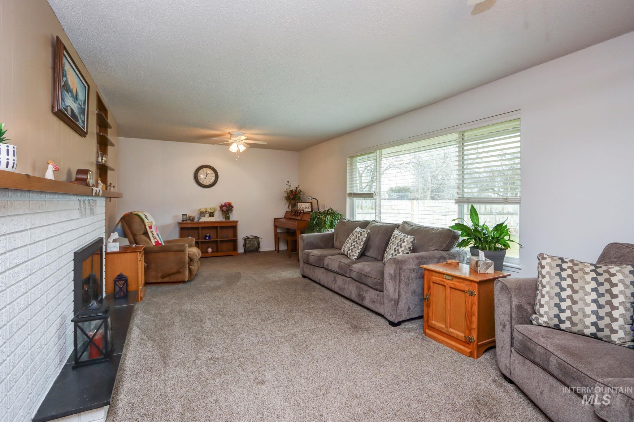 1029 Lucky Lane Property Photo 8