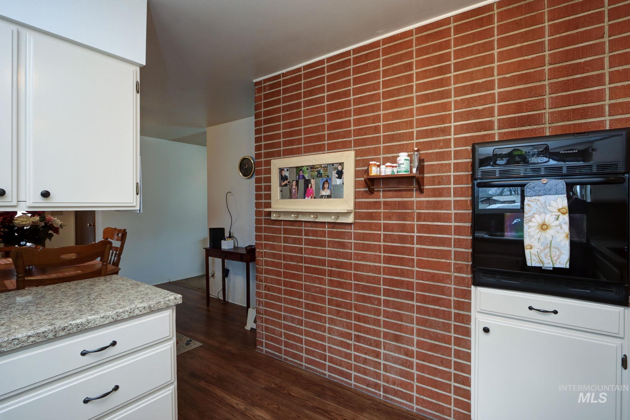 1029 Lucky Lane Property Photo 14