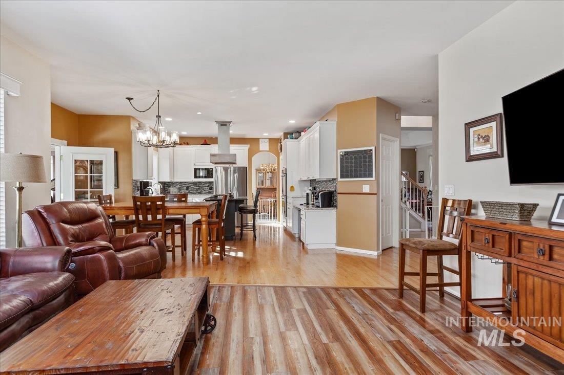 13233 W Elmspring Dr. Property Photo 19