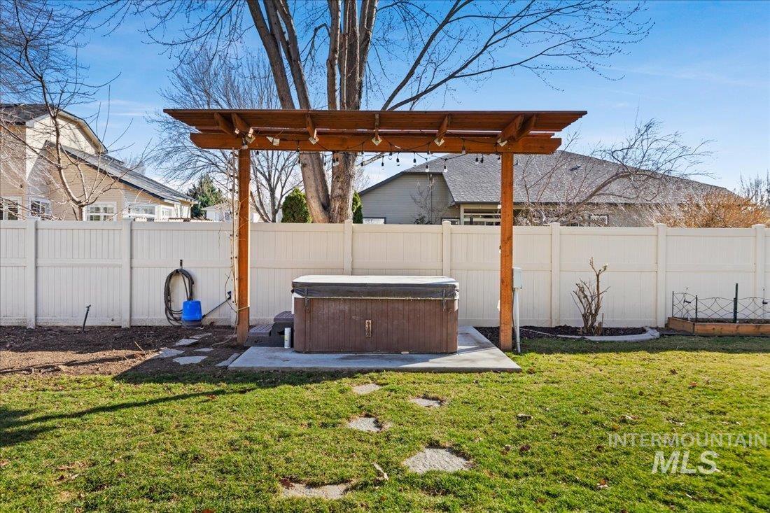 13233 W Elmspring Dr. Property Photo 39