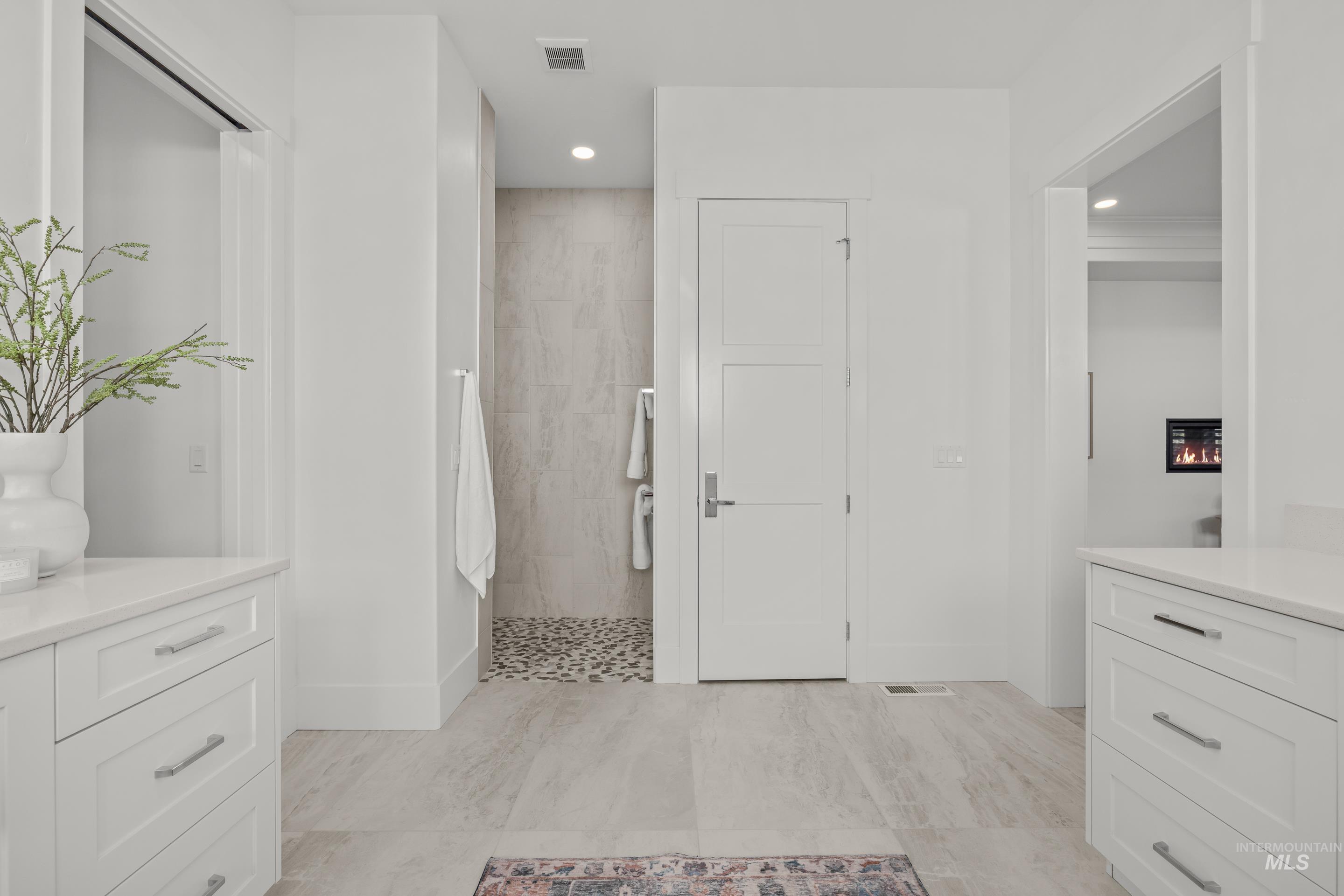 2379 S Mallard Wing Way Property Photo 14