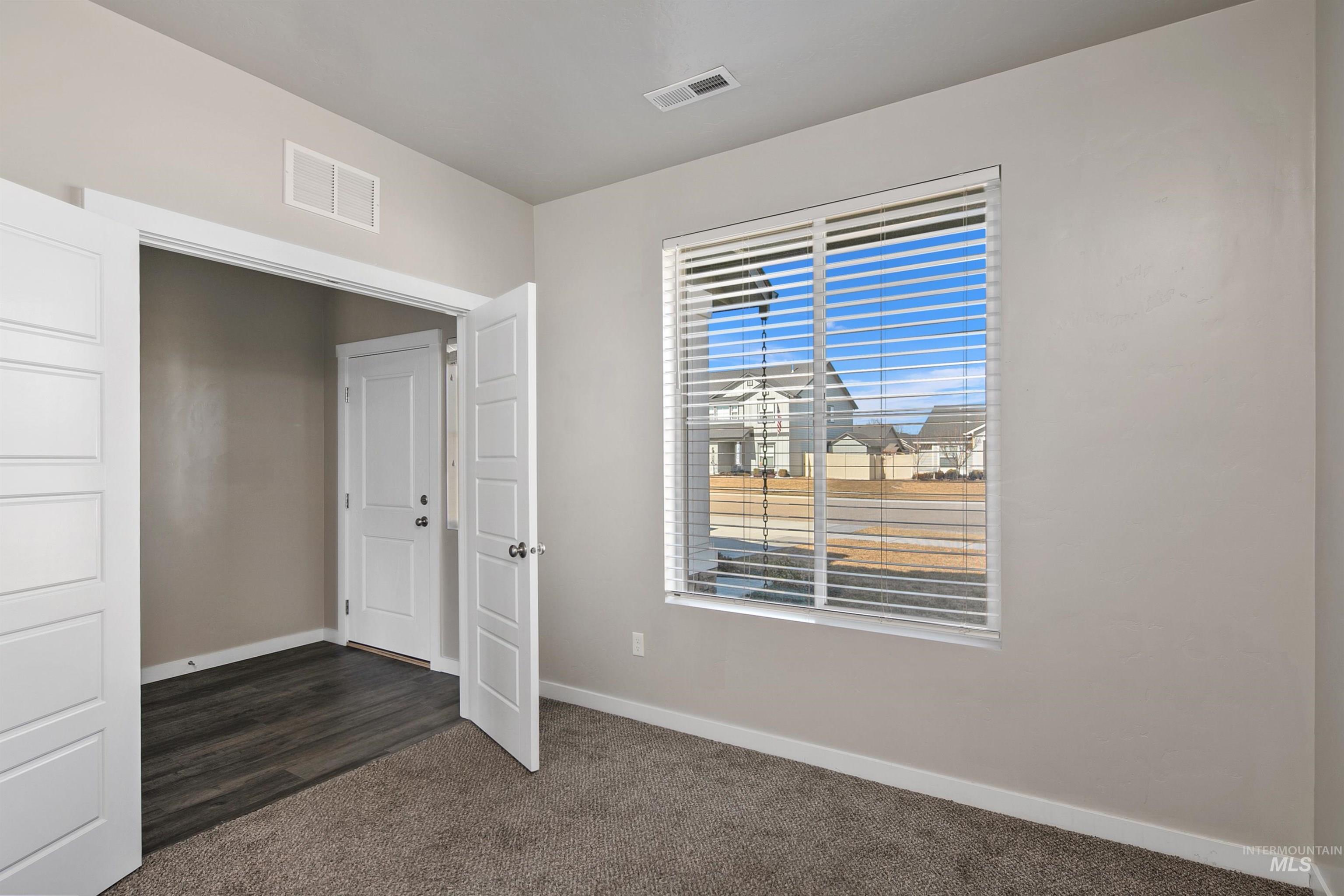 4263 W Spring House Dr Property Photo 7