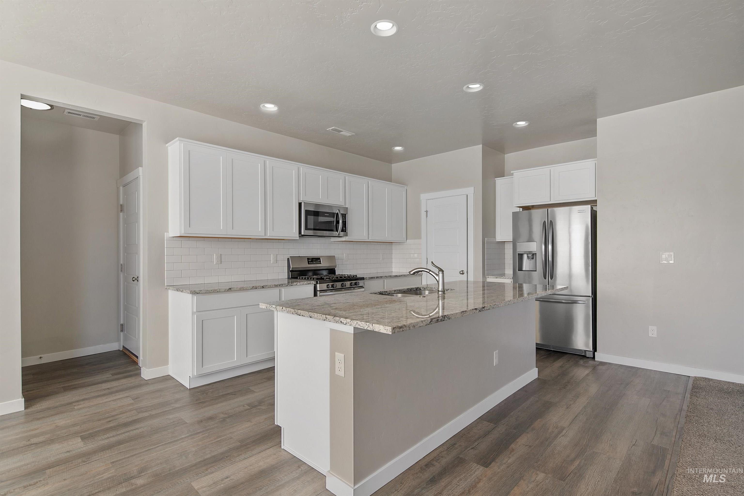 4263 W Spring House Dr Property Photo 11