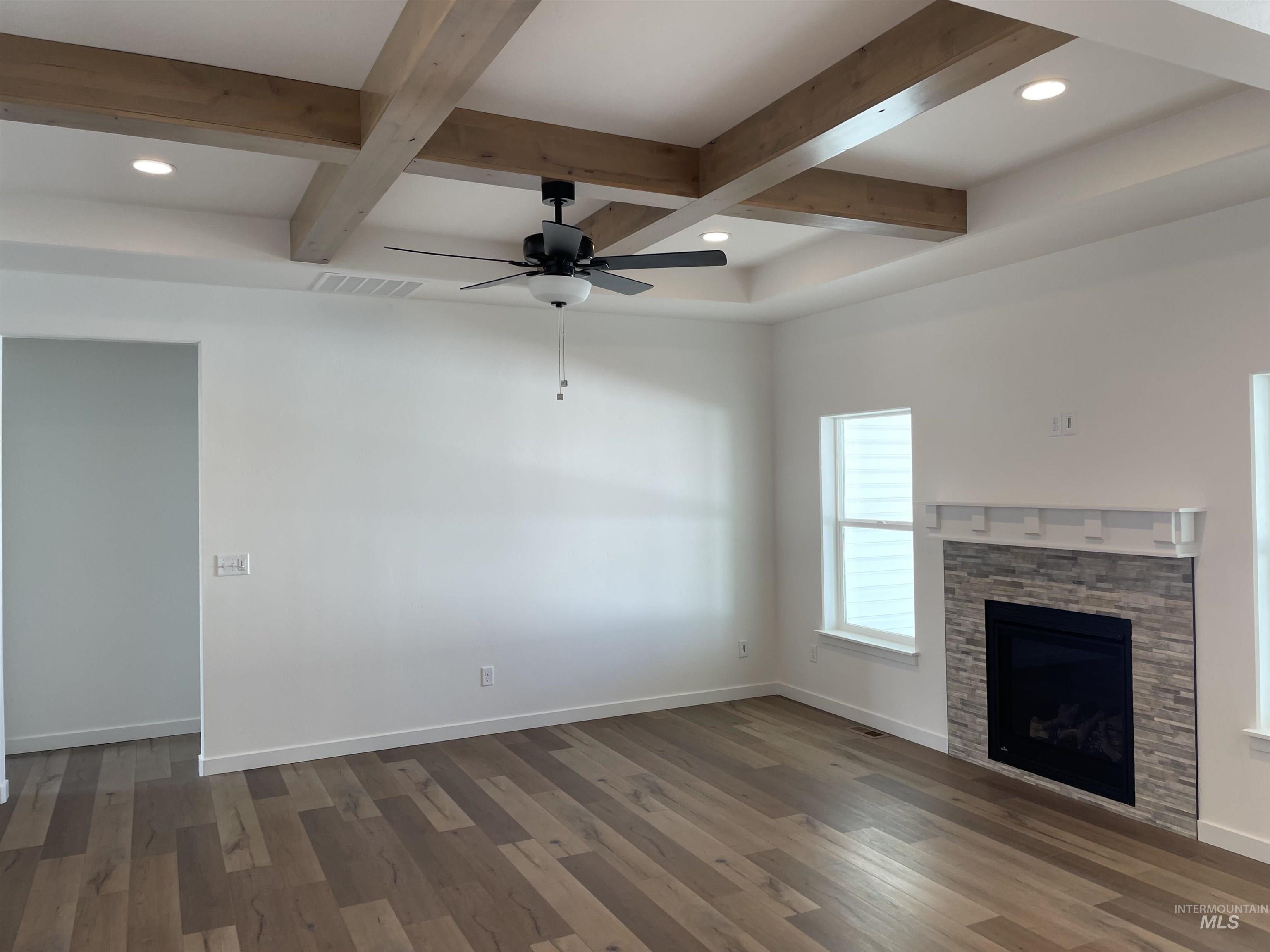 1146 Northridge Way Property Photo 6