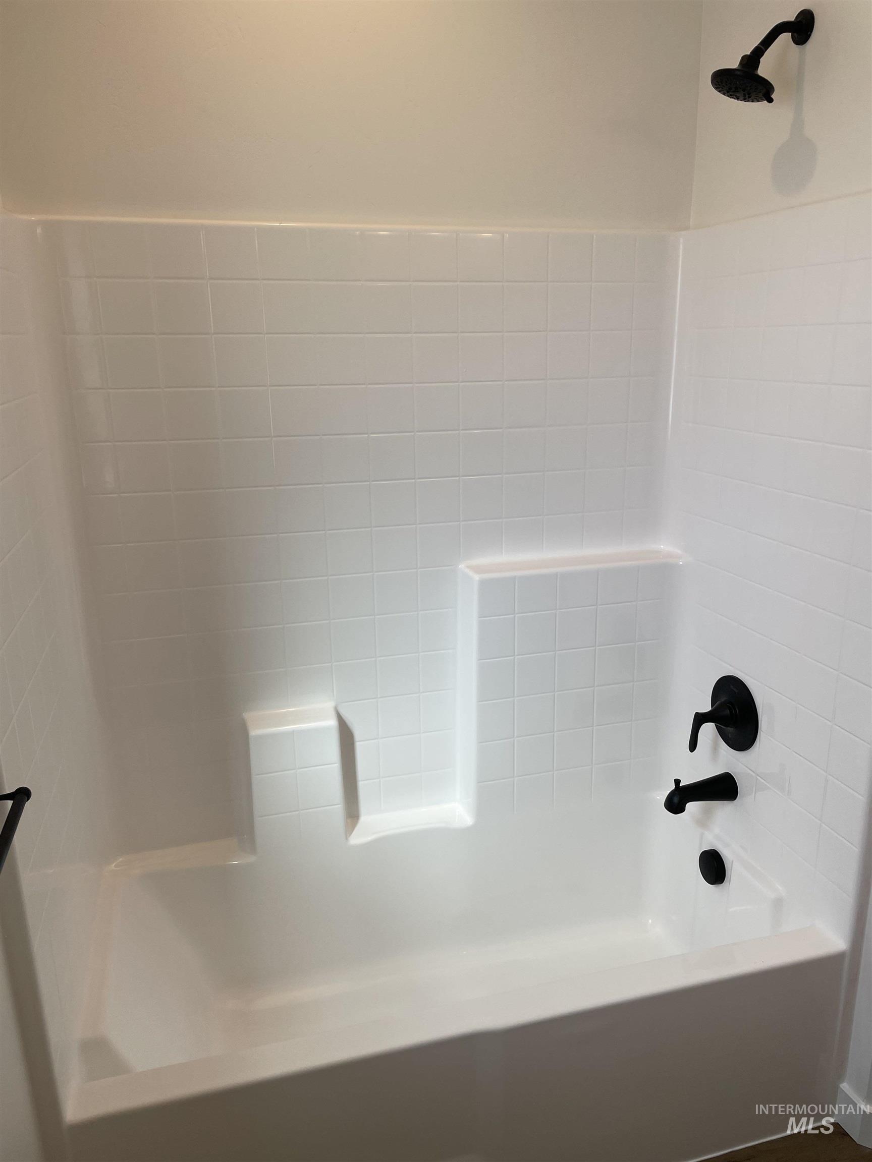 1146 Northridge Way Property Photo 11