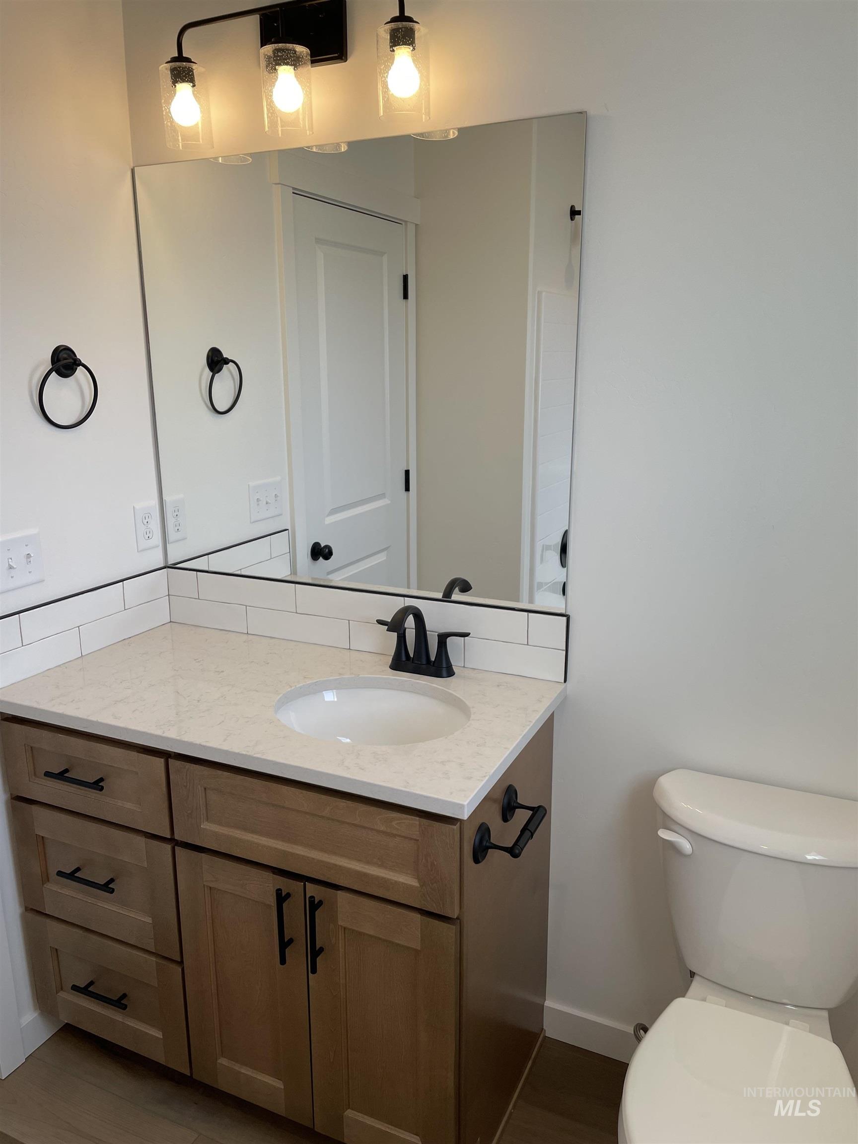 1146 Northridge Way Property Photo 12