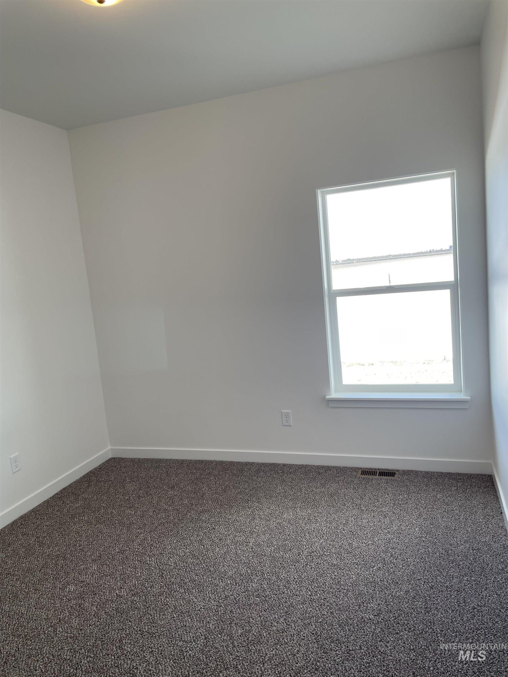 1146 Northridge Way Property Photo 13