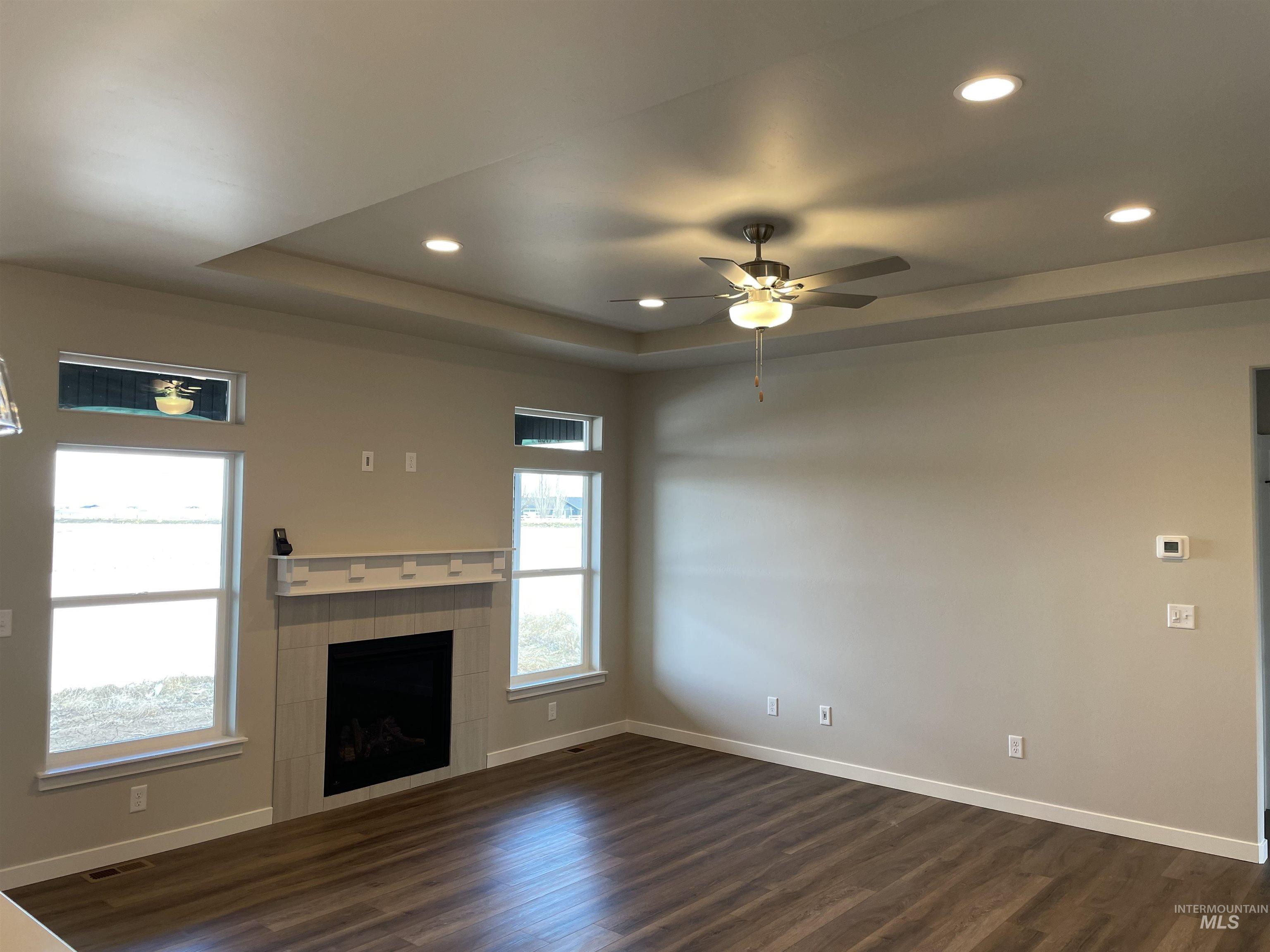 1136 Northridge Way Property Photo 6