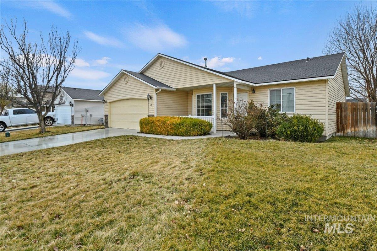 19 S. Stillwater Way Property Photo 3