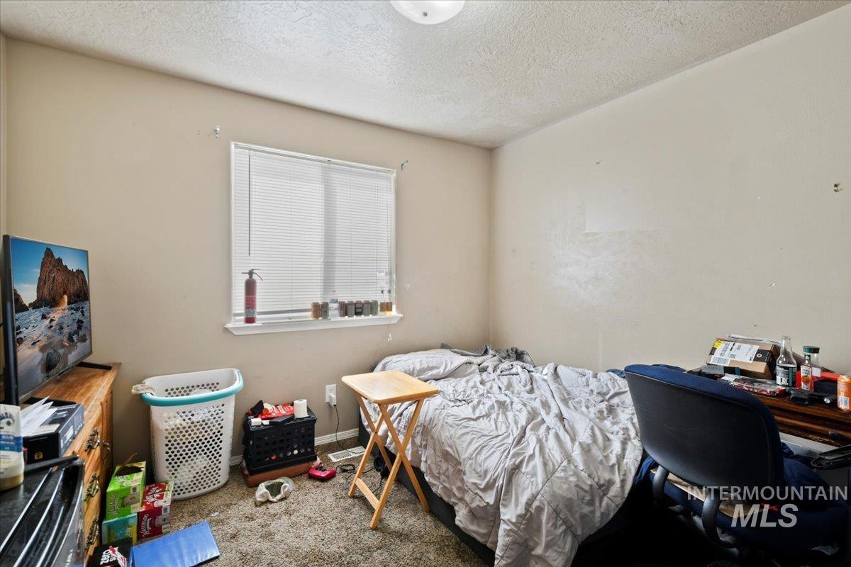 19 S. Stillwater Way Property Photo 11