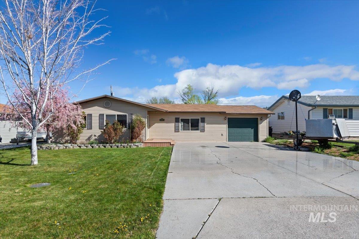 612 Parnell Drive Property Photo
