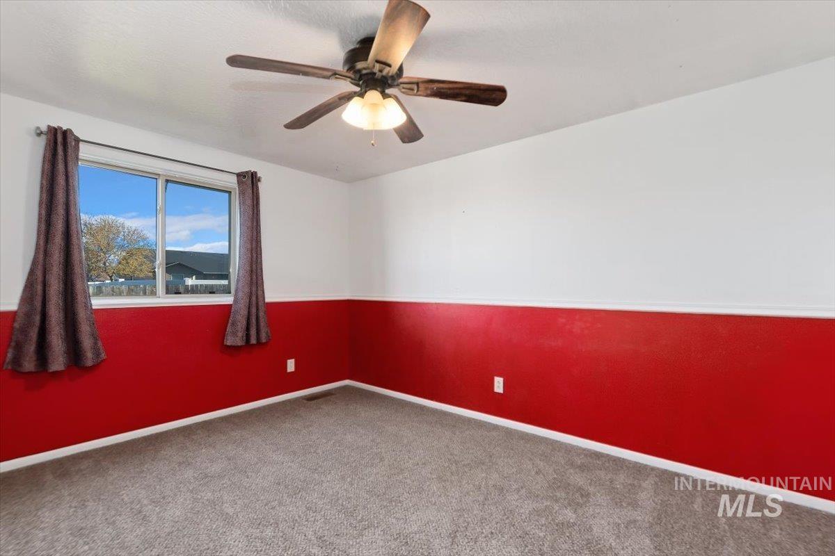 612 Parnell Drive Property Photo 15