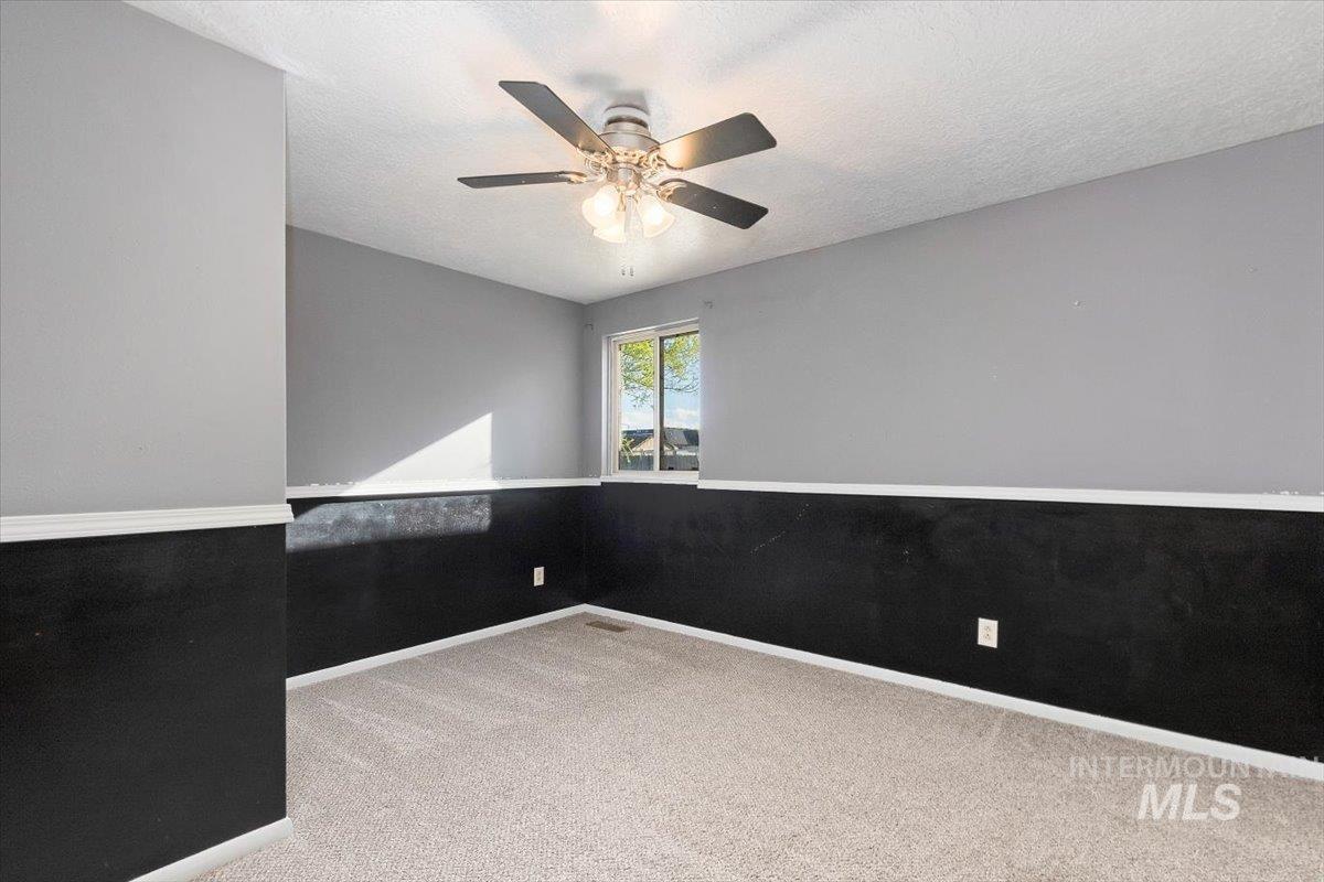 612 Parnell Drive Property Photo 17