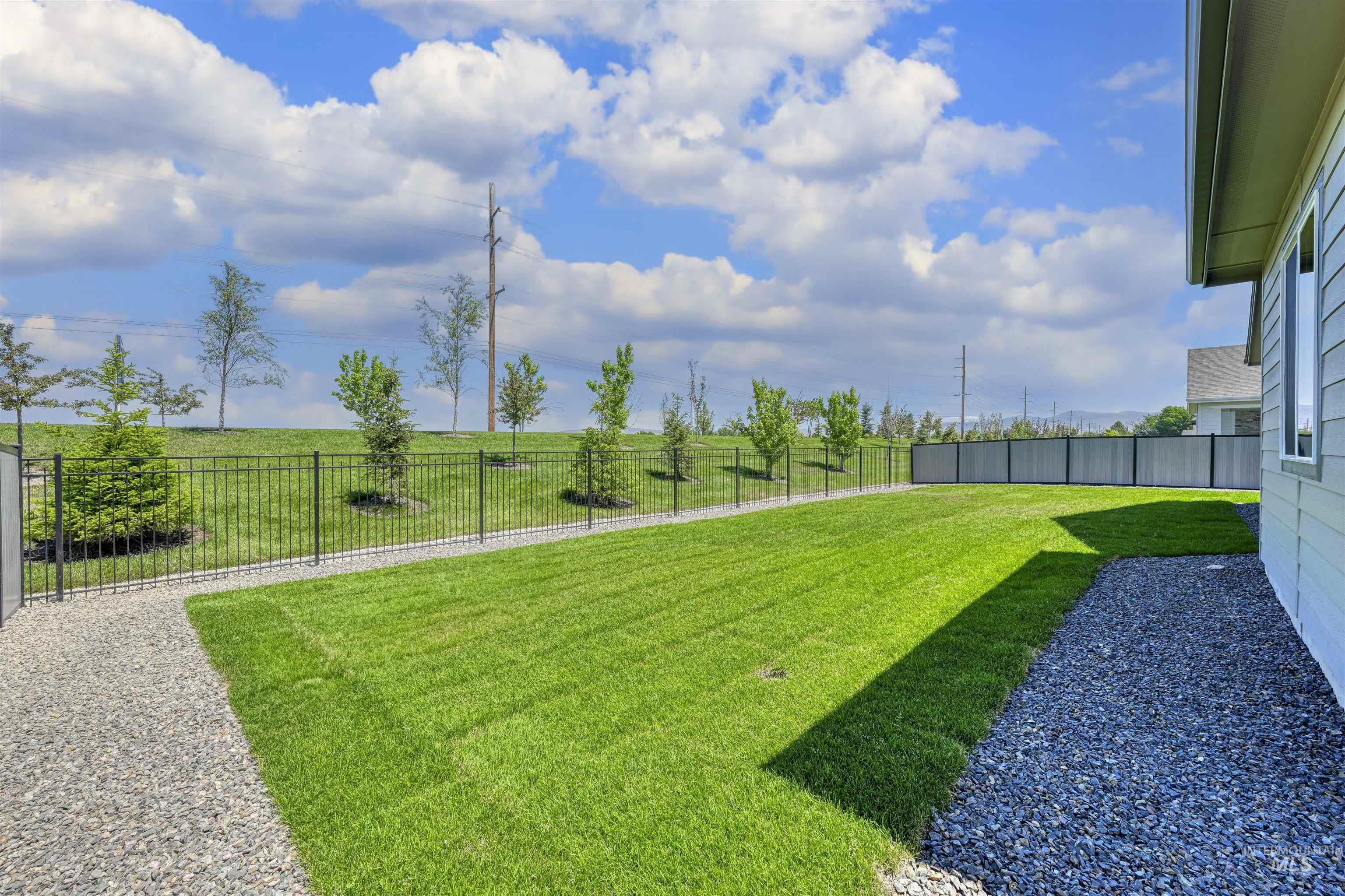 5696 W Polecat Dr. Property Photo 44