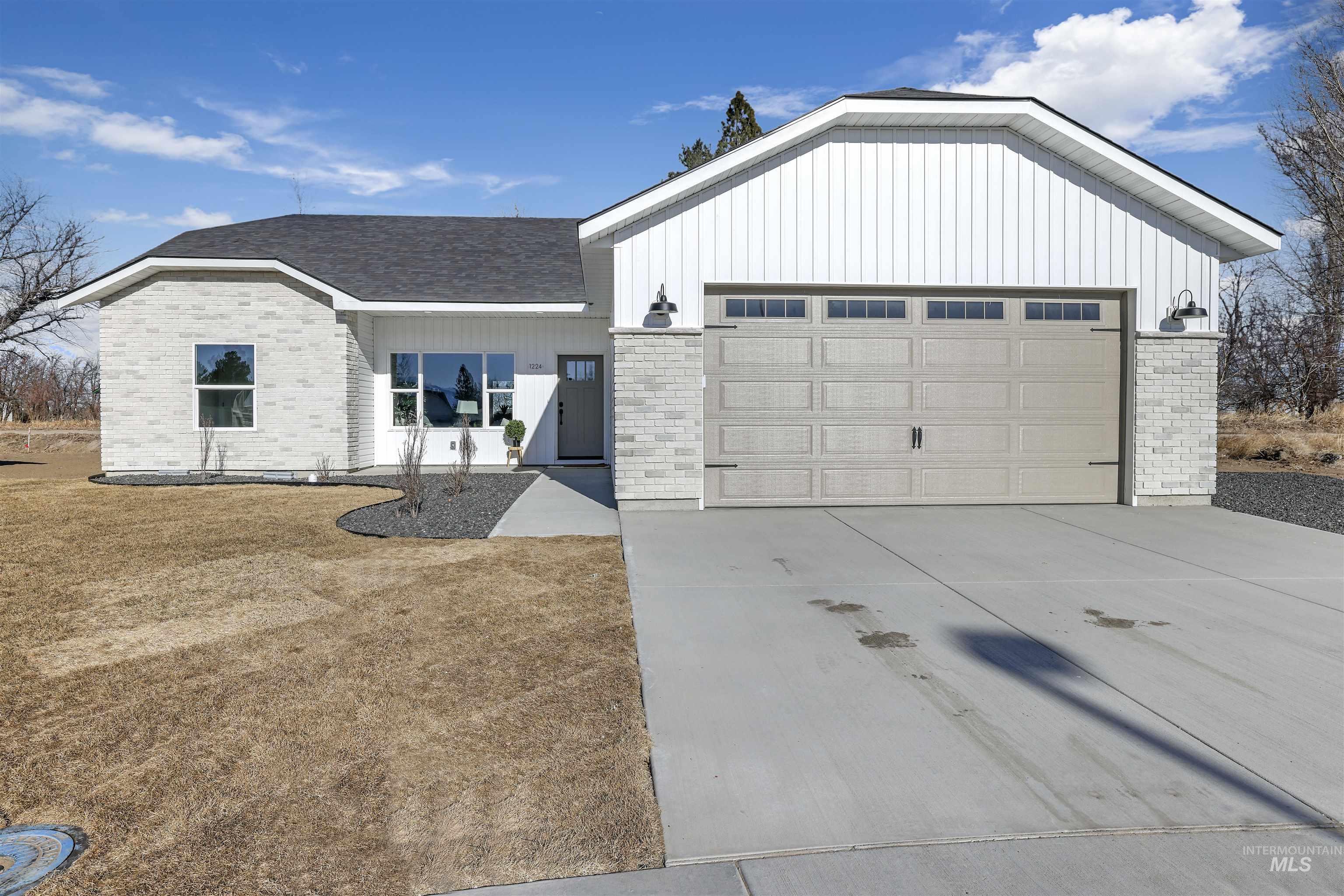 1224 Bronze Dr. Property Photo