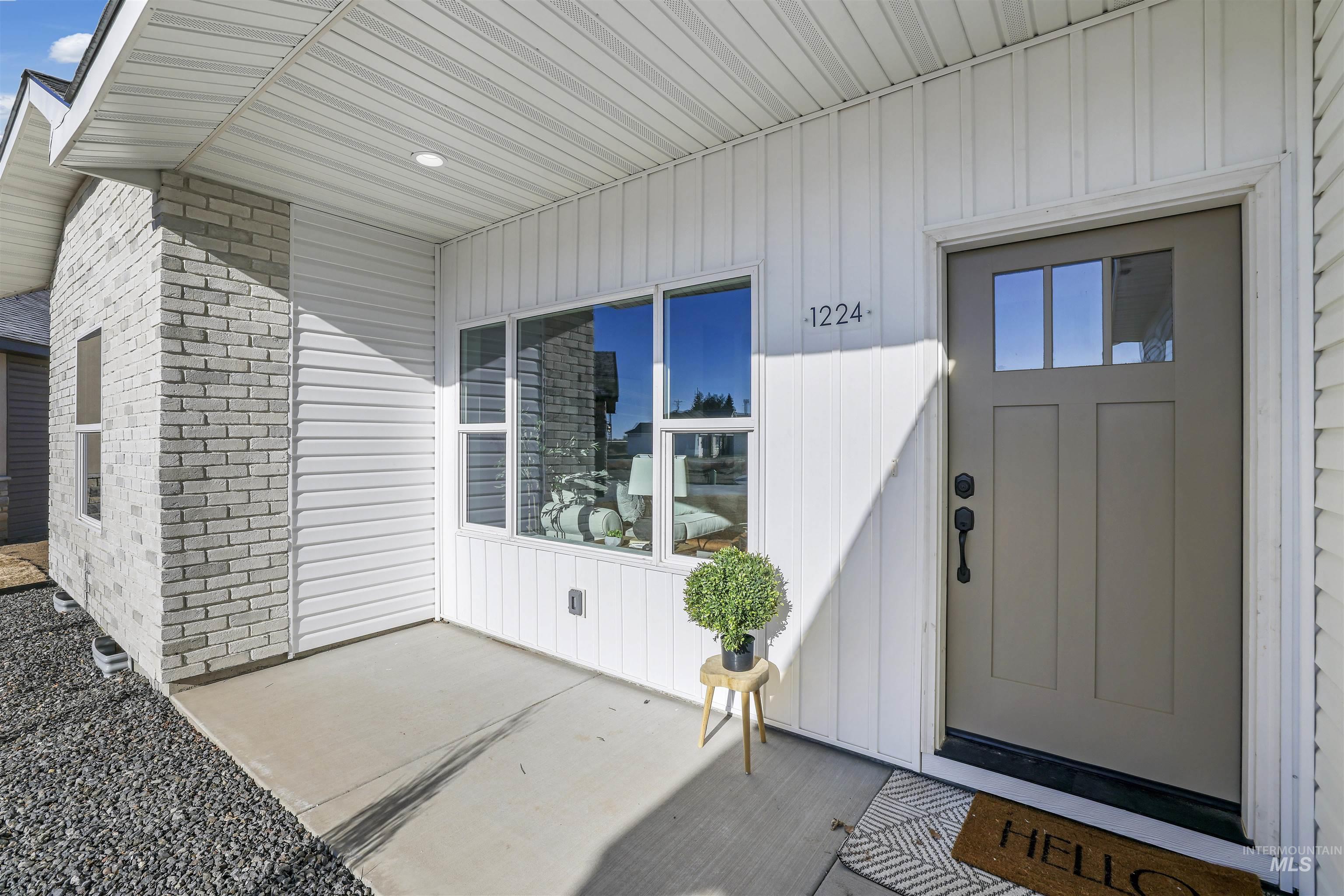 1224 Bronze Dr. Property Photo 3