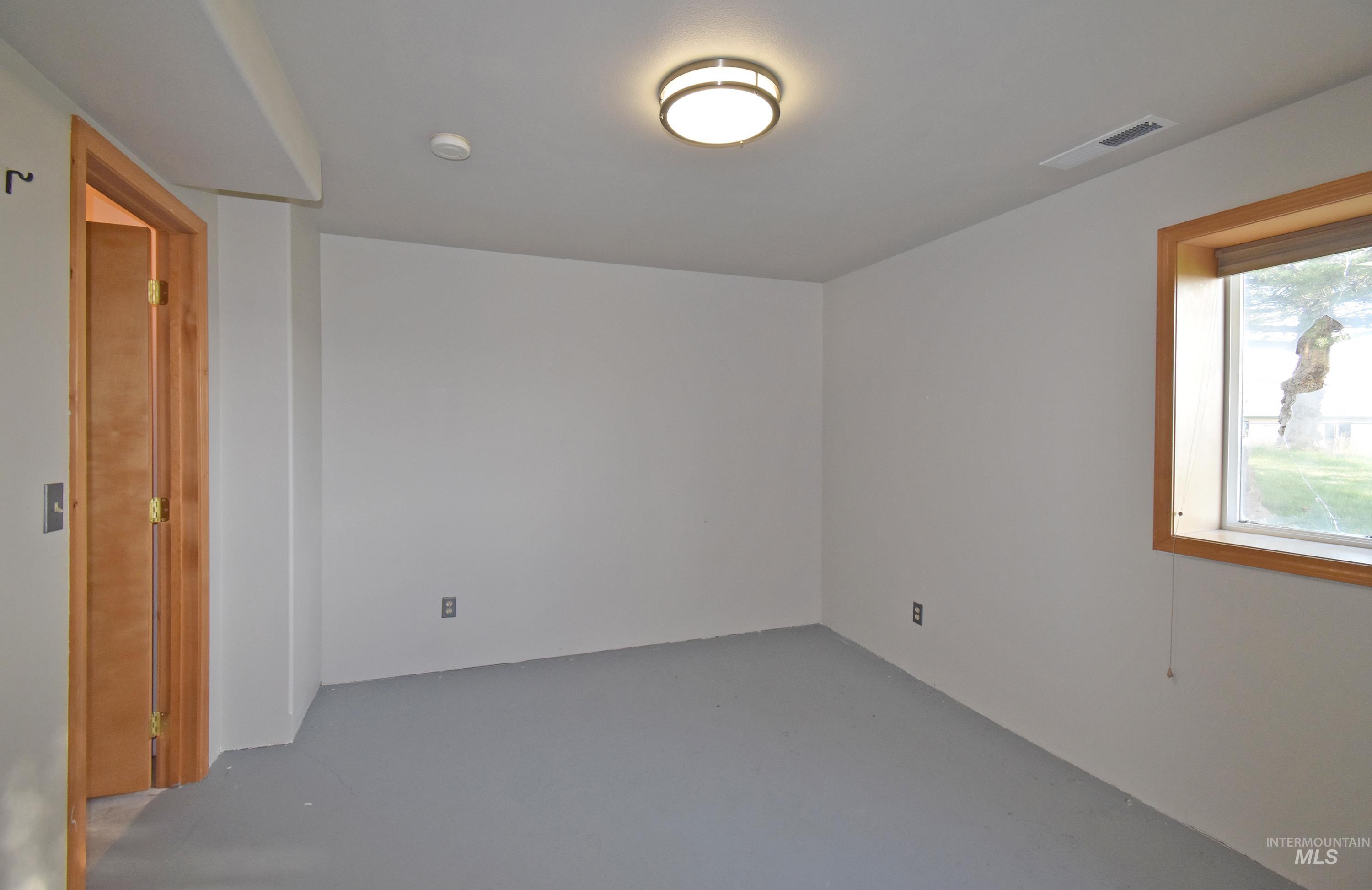 2831 Scenic Hills Drive Property Photo 32