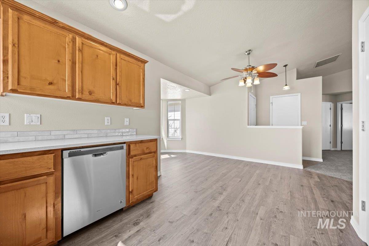 748 Red Fern Dr. Property Photo 11