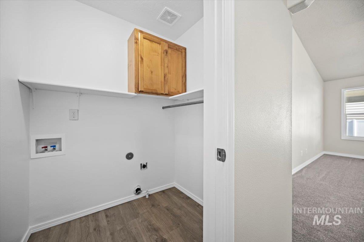 748 Red Fern Dr. Property Photo 18