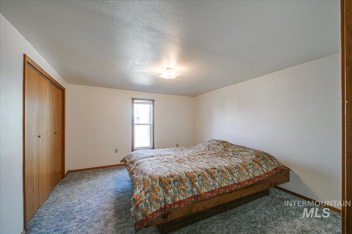 2224 4th St S Property Photo 18