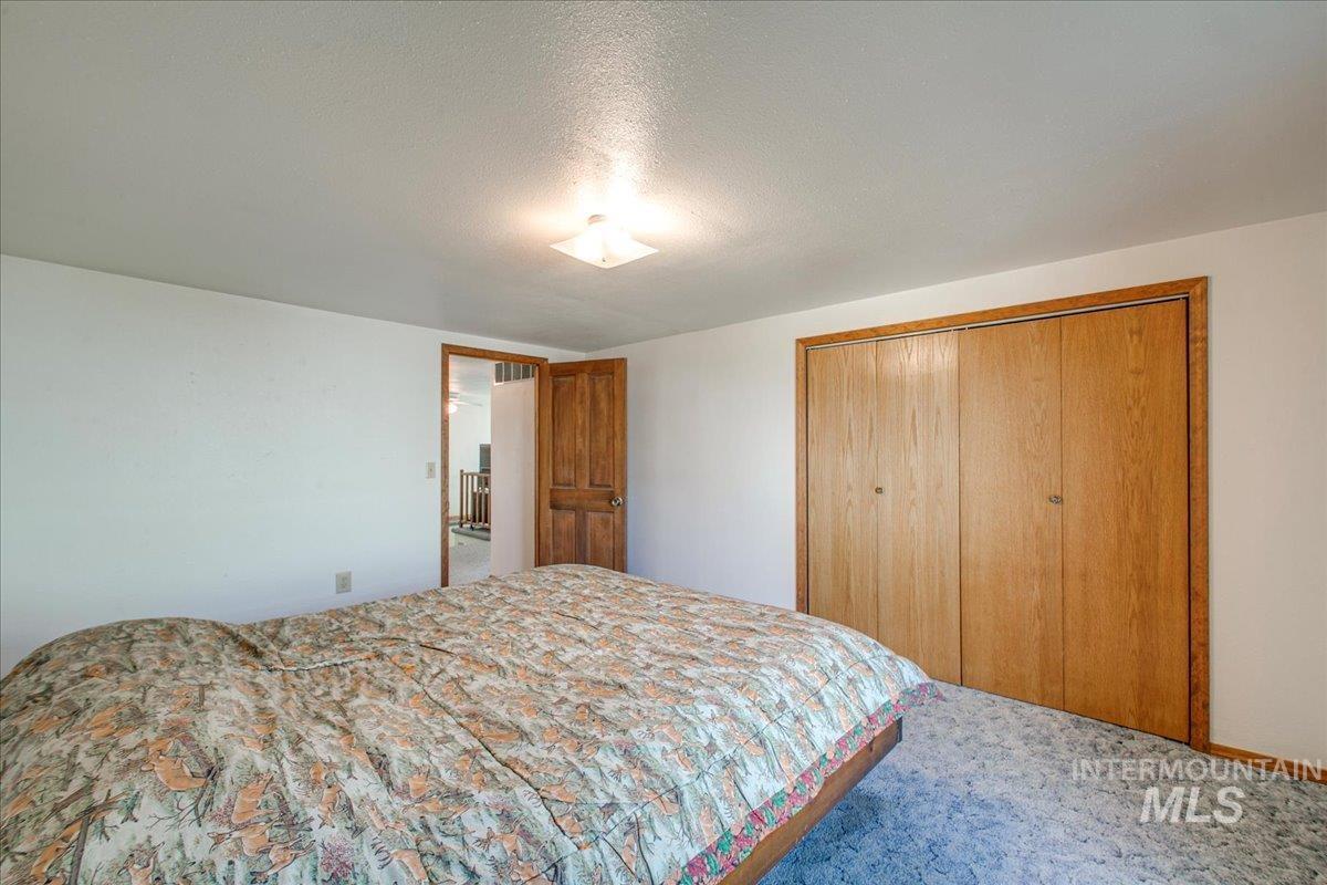 2224 4th St S Property Photo 19