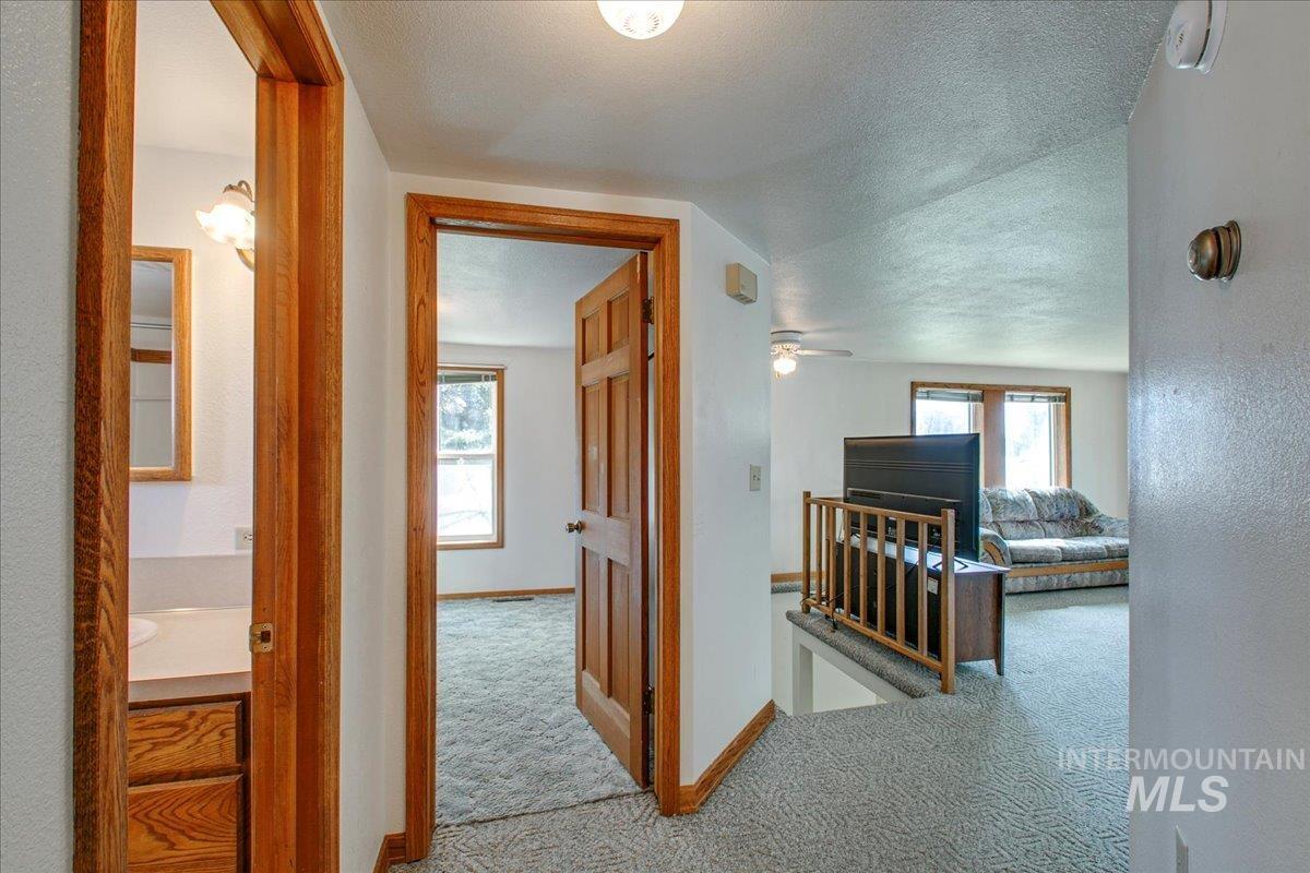 2224 4th St S Property Photo 21